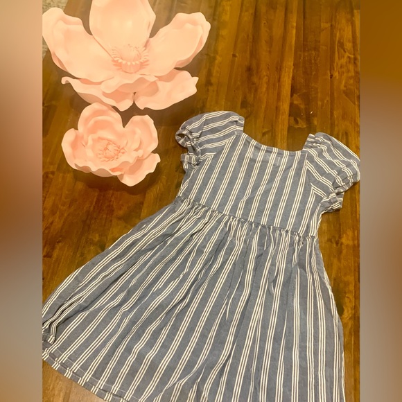 ✨EUC Old Navy⚓️Toddler Chambray Dress     Sz 4T - Picture 5 of 7
